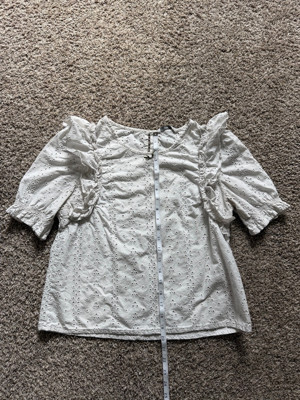 White Eyelet Ruffle Sleeve Top - Picture 3 of 6